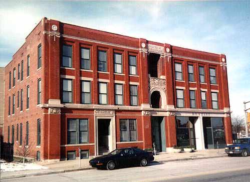 Emilie Building - Picture of a well-maintained historic apartment building in Indianapolis, Indiana